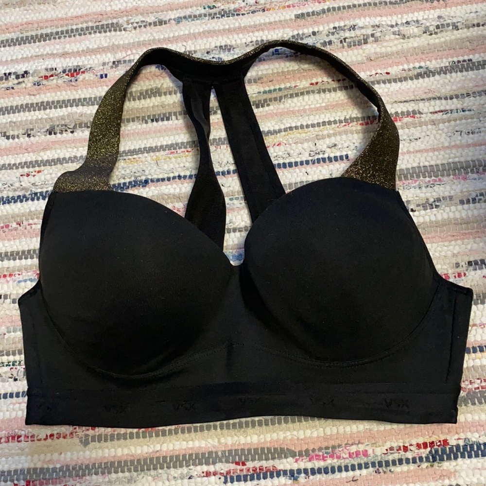 Full coverage supportive VS sport bra